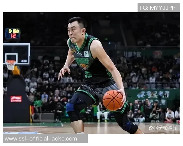 广东迎关键战:破解联防难题,韩德君巴斯将决定G3胜负走势 广东迎关键战:破解联防难题,韩德君巴斯将决定G3胜负走势