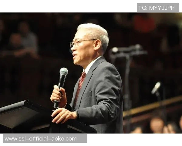 弗拉格谈佩奇场边观战:能见证她来到现场支持很特别 弗拉格谈佩奇场边观战:能见证她来到现场支持很特别