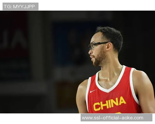 李凯尔关键抢断险胜新西兰,男篮欧洲拉练喜忧参半 李凯尔关键抢断险胜新西兰,男篮欧洲拉练喜忧参半