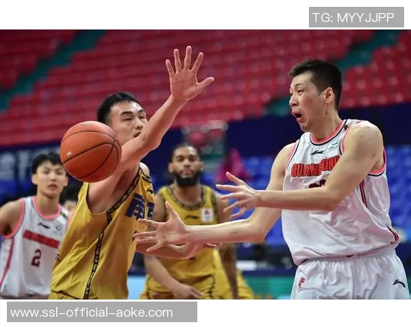 球衣退役阿联挥手告别广东期待更多年轻人挑大梁