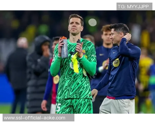 世体预测巴萨vs纽卡首发:莱万、拉菲领衔,拉什福德首发出战 世体预测巴萨vs纽卡首发:莱万、拉菲领衔,拉什福德首发出战