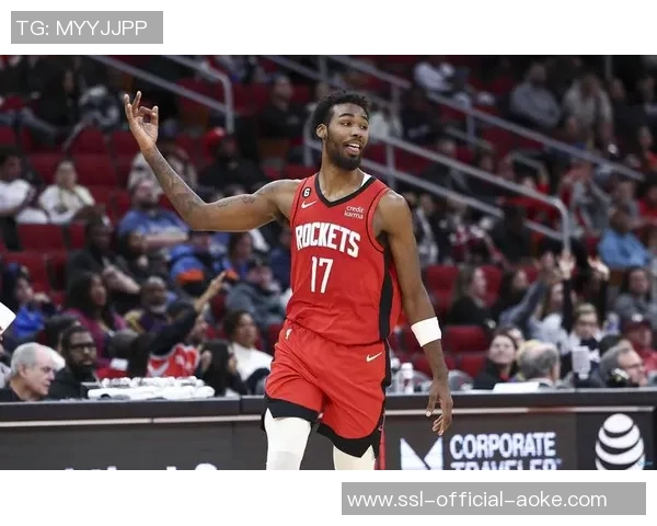 托纳利：丹-伯恩能胜任防线任何位置；纽卡主场氛围非常疯狂