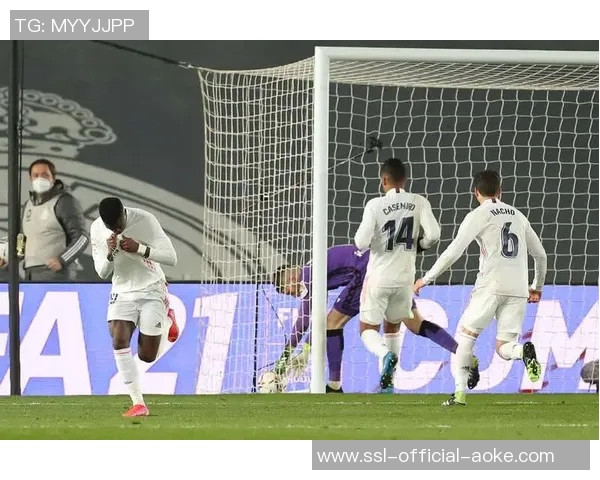 破局有妙招，维尼修斯替补出场独造两红，助皇马小胜赫塔费